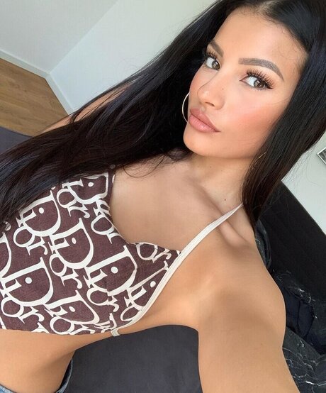 hairy legs onlyfans perfect pics