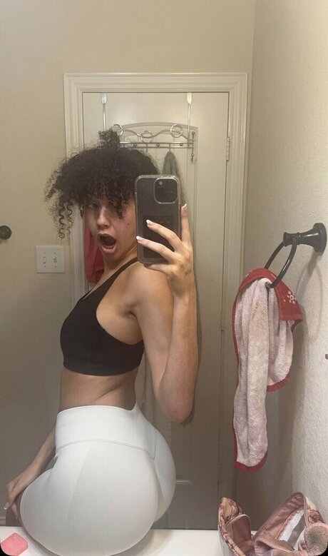 Megan Botnick nude actress img