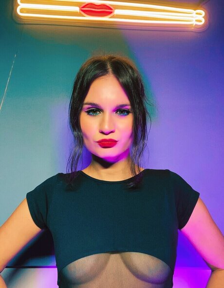 Tonya Rozatti model nudes gallery