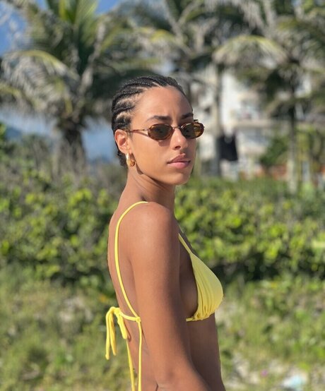 Yara Charry perfect model photo