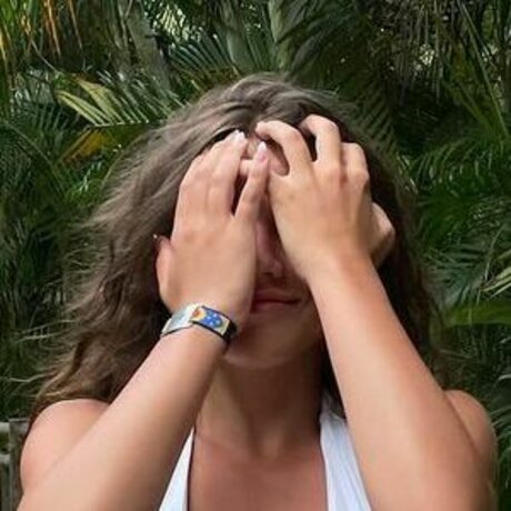 Megmuise naked model picture