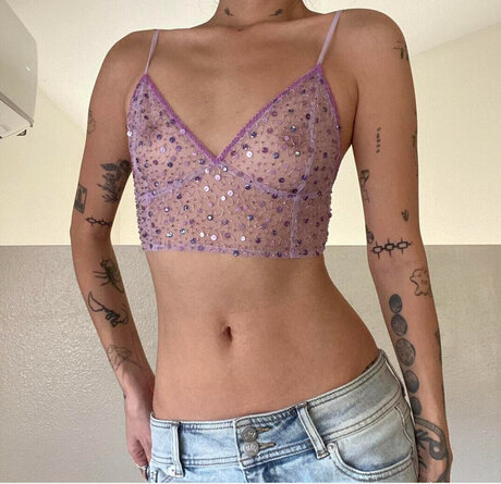 body onlyfans top photos