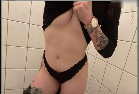 russian pussy onlyfans beautiful naked image