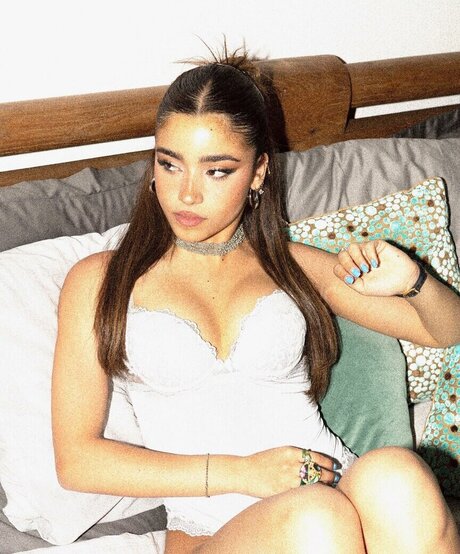 Yasmin Barbieri star exclusive pics