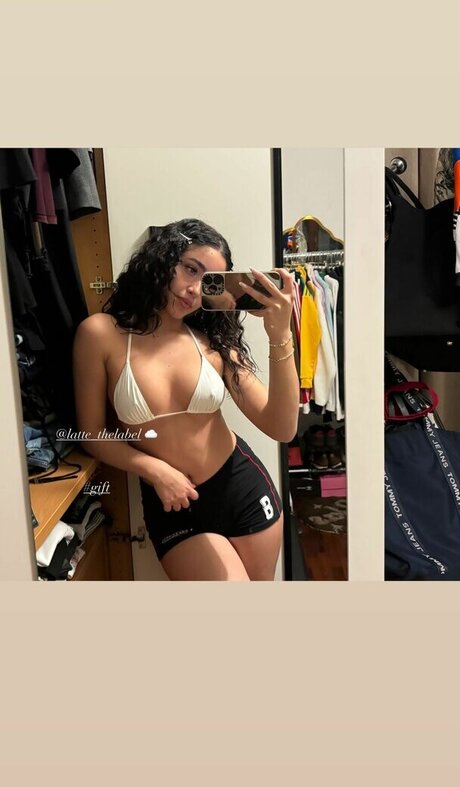 Yasmin Barbieri perfect star picture