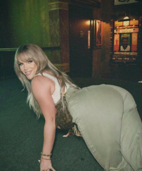 bfitntrain art model pics