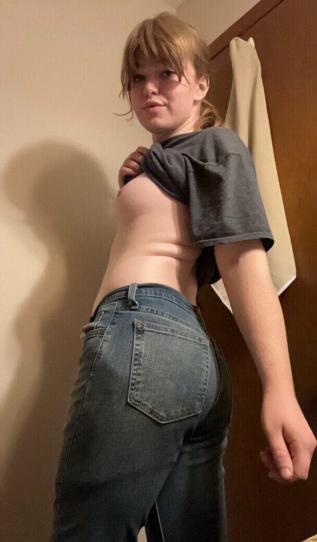 Cumbrain exclusive model image