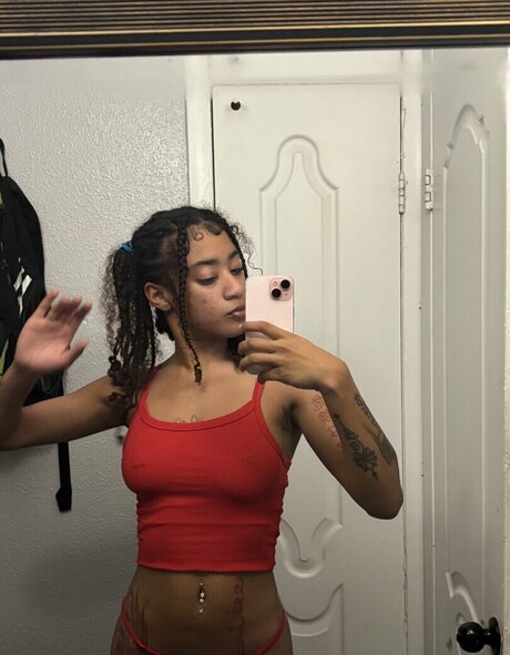 jellyfishlegend model nudes pic