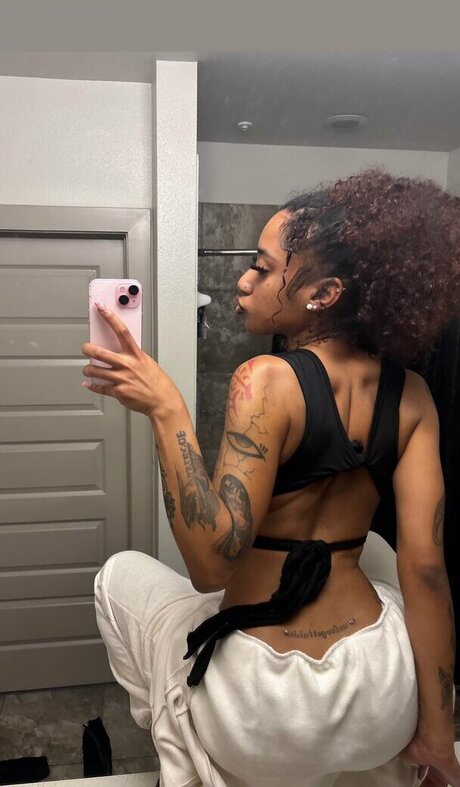 jellyfishlegend star erotic photo