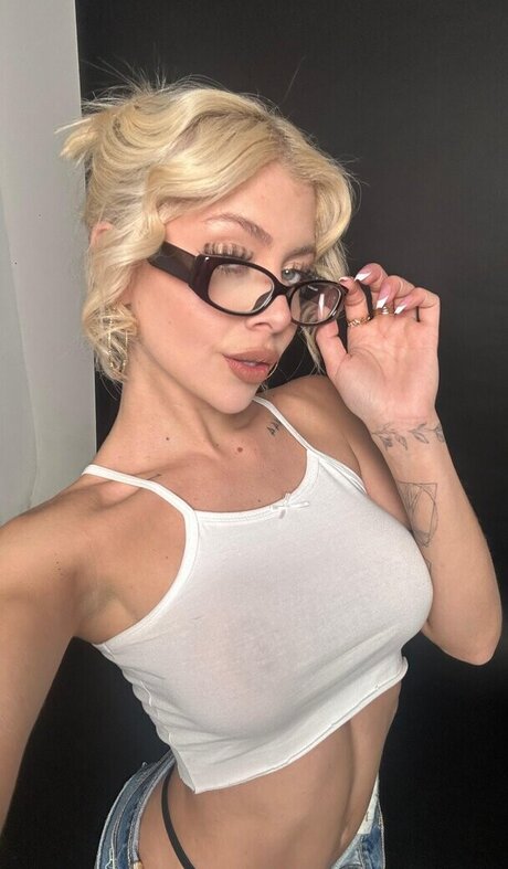 Ximena Nazor adult star pic