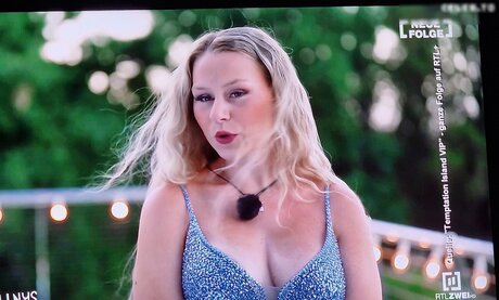 breast milk onlyfans porn image