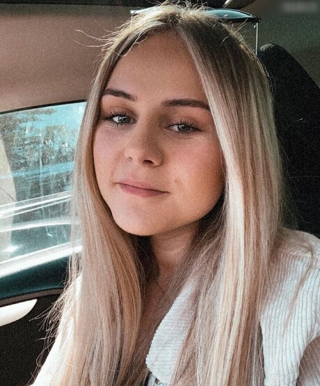 Wollnys model pretty img