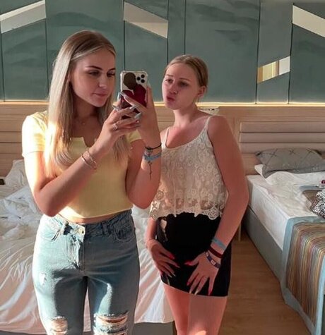 Wollnys free actress image