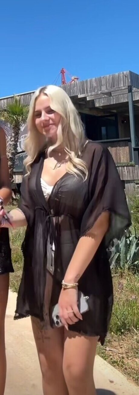 Wollnys exclusive star galleries