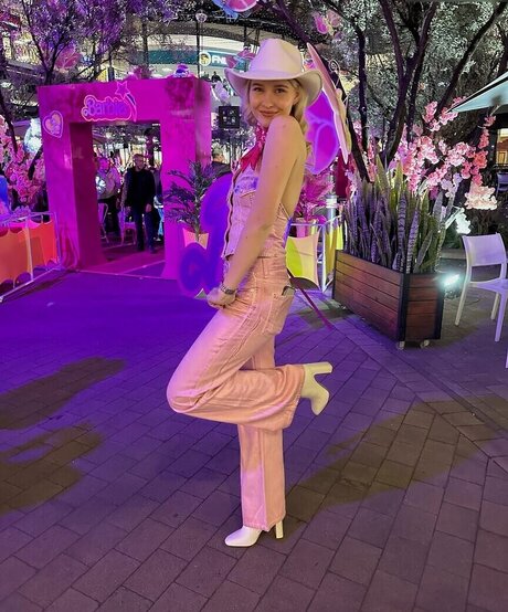 tiny onlyfans beautiful xxx pictures