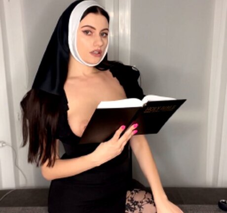 Yournastya model pornographic pics