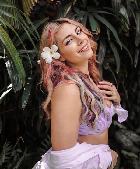 tiny onlyfans hd pictures