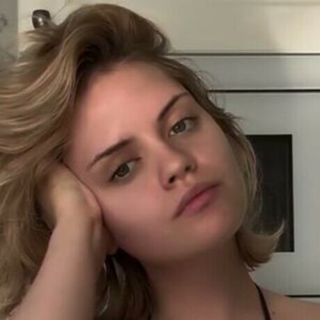 Yana Martin pretty pornstar photos