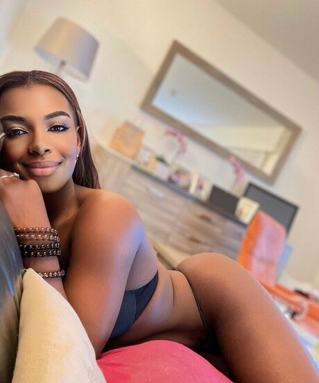 fsemelagne high quality actress gallery