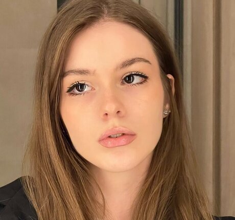 sosihue pornstar sexy image