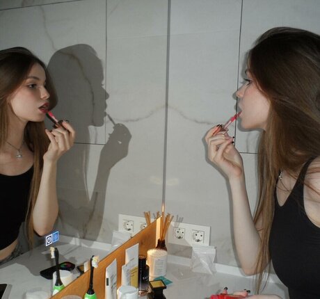 sosihue hot actress images