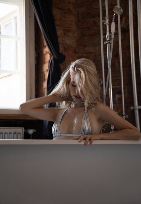 xeniablondi model nice gallery