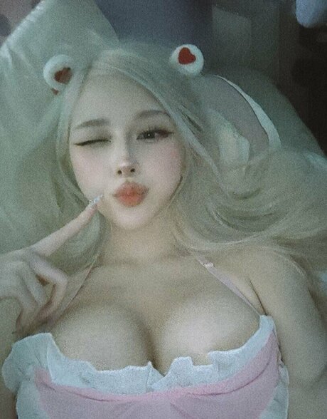 Globoib Hotvirgin hot actress pictures