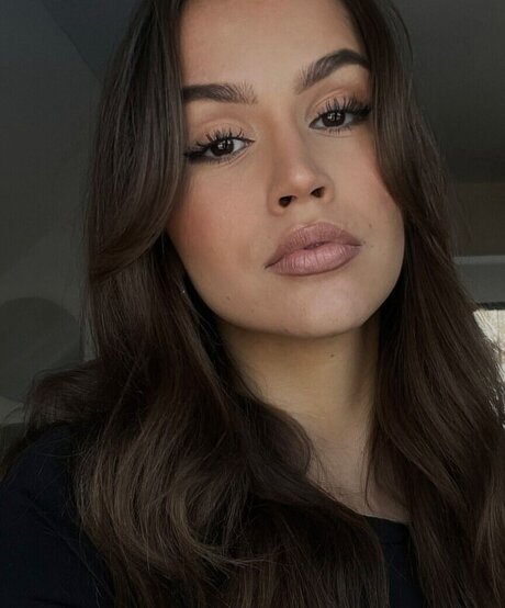 cute babe onlyfans hot sexy pictures