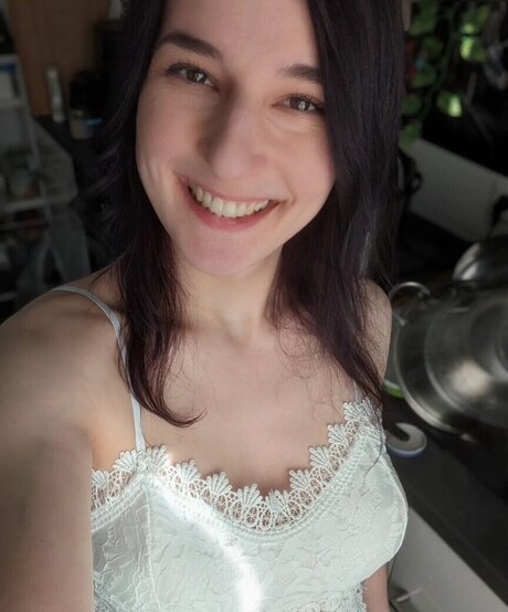 Haselnuuuss pornstar naked picture