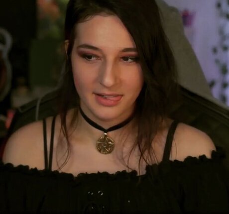 Haselnuuuss star pornographic img