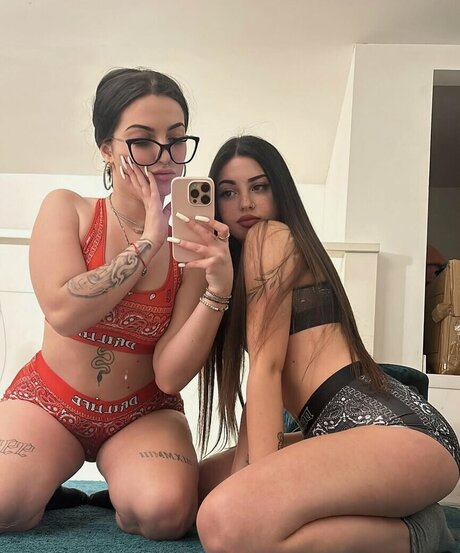 Luna Bufo nice actress photos