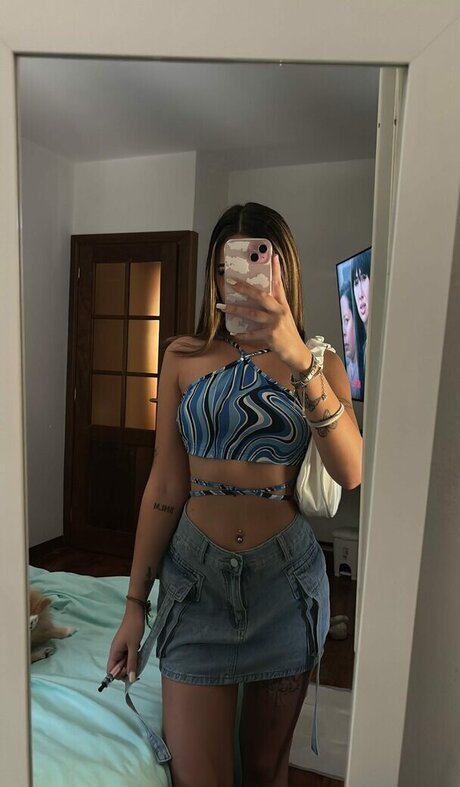 Luna Bufo hot pornstar images