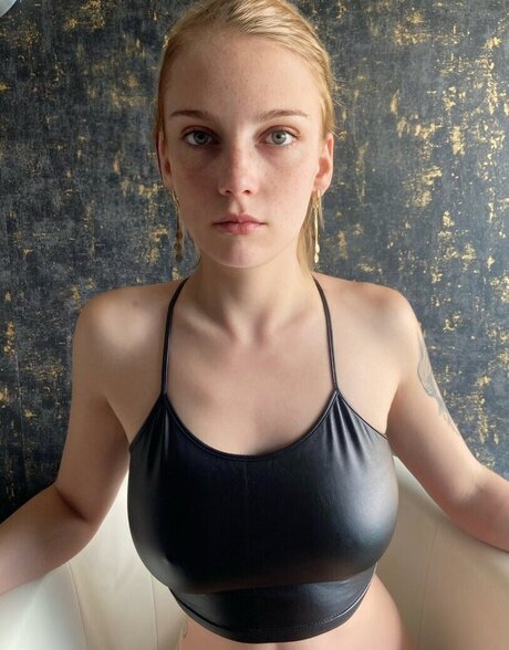 Jordannatanna art model picture