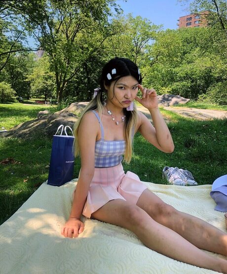 brunette teacher onlyfans hd photos