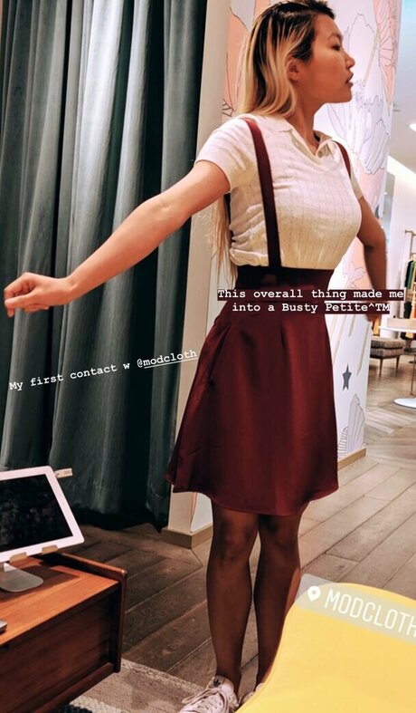 Mimee Xu adult model picture