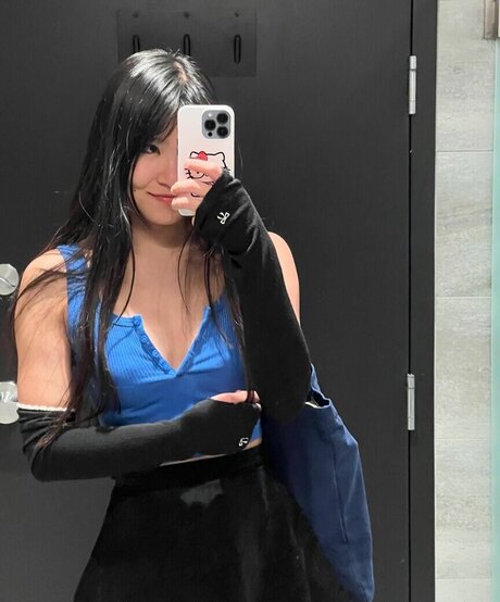 Mimee Xu pornographic actress galleries