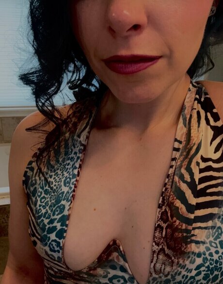 Annie Kundis model nude img