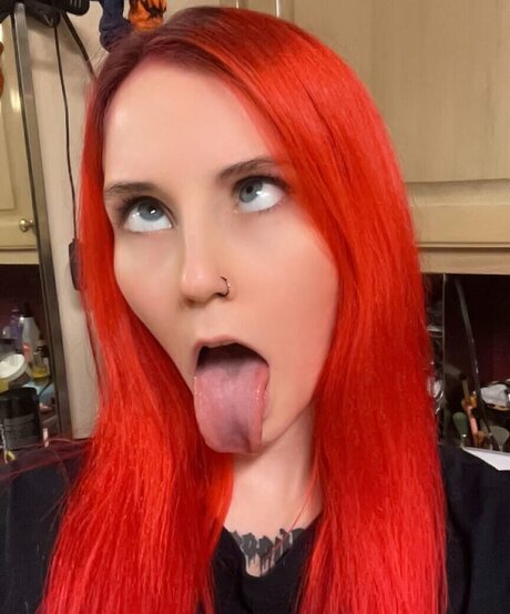 Carrie Cannie pornstar free img