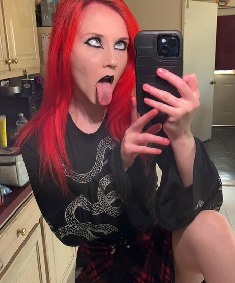 Carrie Cannie pornstar pretty galleries