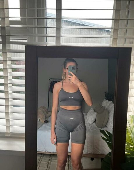 catraises erotic model pics