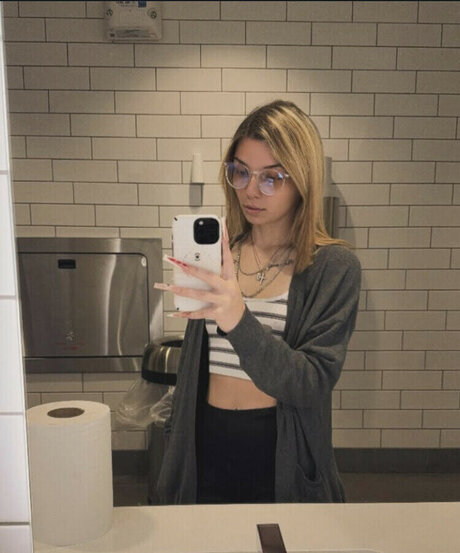 Babygirl country erotic actress gallery