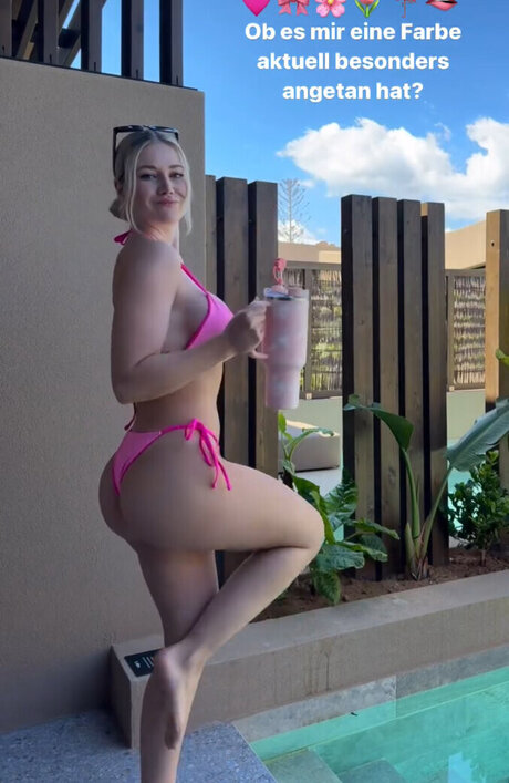 blonde deepthroat onlyfans hot nude gallery