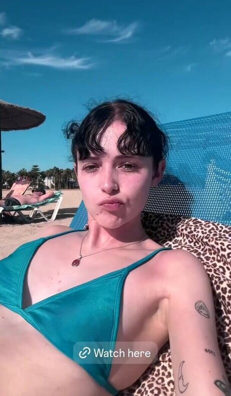 Holly Laing pornographic star archive