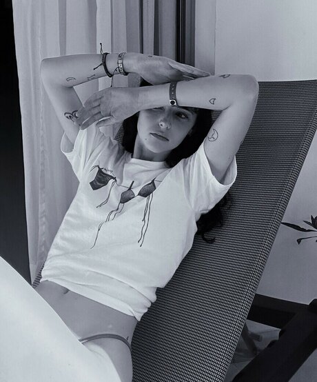 Holly Laing pornstar perfect pic