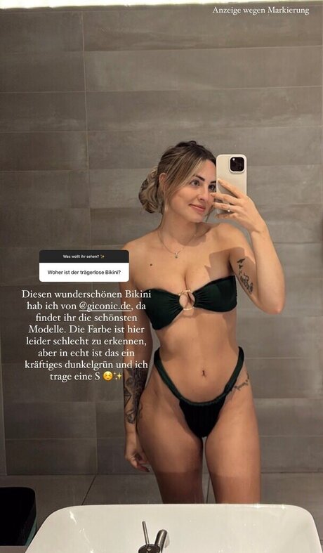 Doreen Petrova pornographic model picture