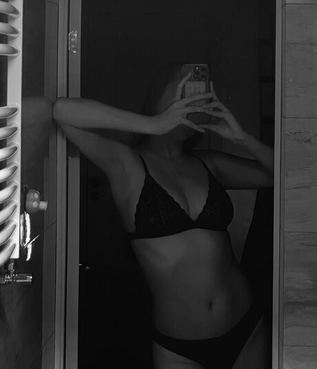 Yapishukino art actress photo