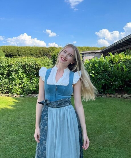 Empresslaurasophie pornographic model gallery