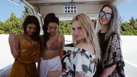 KellyMissesvlog pornstar top pic