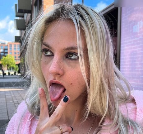 redhead xxx onlyfans free sexy picture