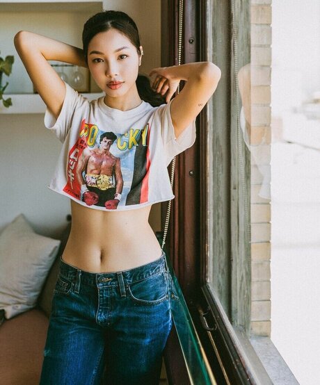 Joyce Htet pornstar adult gallery